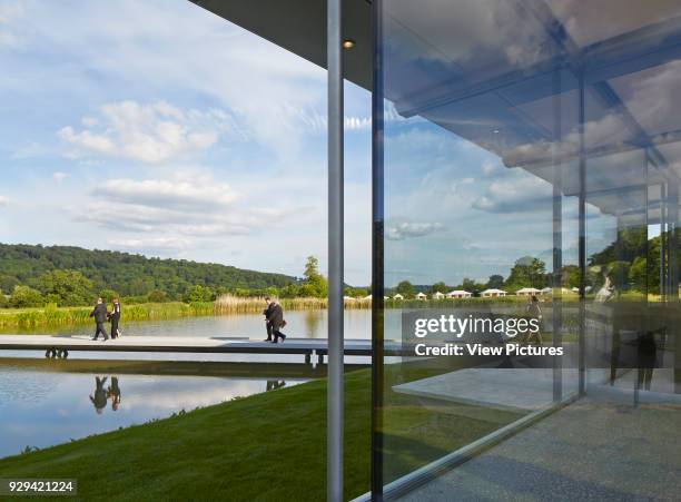 Glass pavilion and footbridge. Island Pavilion and Footbridge, High Wycombe, United Kingdom. Architect: Snell Associates, 2014.