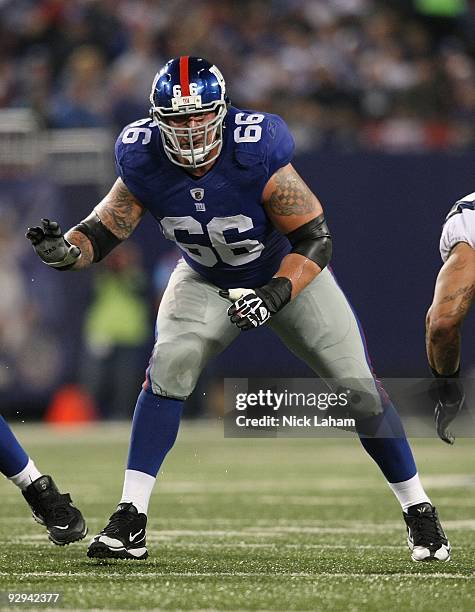 David Diehl of the New York Giants against the San Diego Chargers at Giants Stadium on November 8, 2009 in East Rutherford, New Jersey. The Chargers...