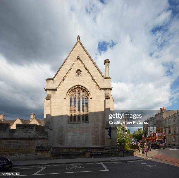 Longwall Library 656 Adding Context Stock Photos, High-Res Pictures, and Images - Getty ...