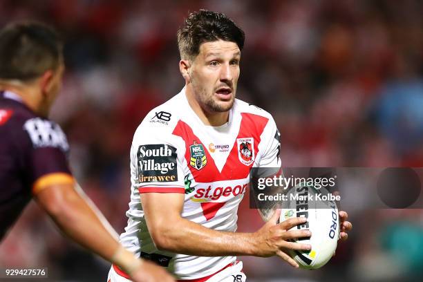 Gareth Widdop of the Dragons runs the ball during the round one NRL match between the St George Illawarra Dragons and the Brisbane Broncos at UOW...