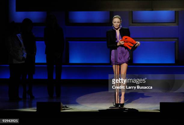 Honoree/Designer Stella McCartney speaks onstage the The 2009 Women of the Year hosted by Glamour Magazine at Carnegie Hall on November 9, 2009 in...