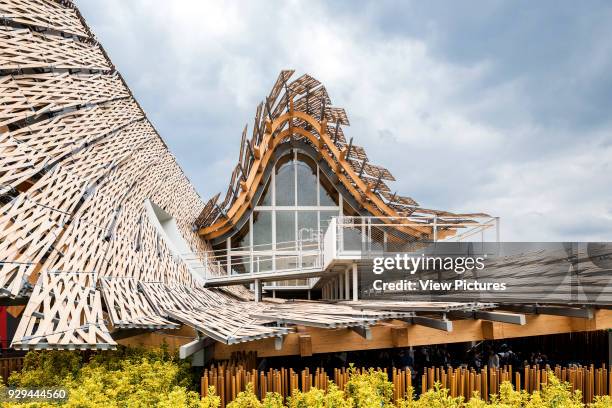 Undulating High Rise 202 Bamboo Panel Stock Photos, High-Res Pictures, and Images - Getty Images