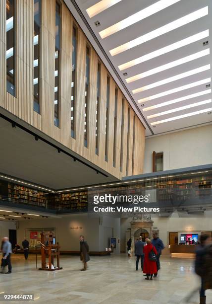 Central atrium. Weston Library, Oxford, United Kingdom. Architect: Wilkinson Eyre, 2015.