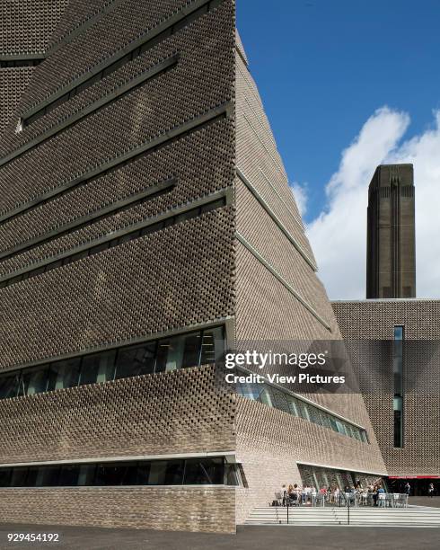 Detail view of east/south side of Switch House. Switch House at Tate Modern, London, United Kingdom. Architect: Herzog and De Meuron, 2016.