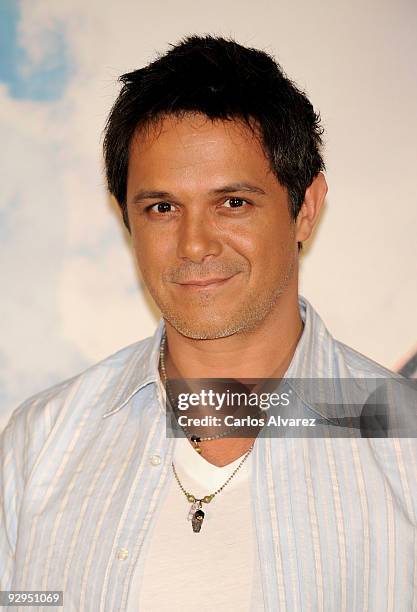 Spanish singer Alejandro Sanz presents his new album "Paraiso Express" at Rafael del Pino Foundation on November 10, 2009 in Madrid, Spain.