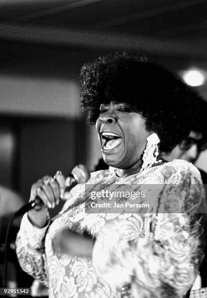 Lavern Baker performs on stage at the North Sea Jazz Festival in July 1991 in Den Haag, Netherlands.
