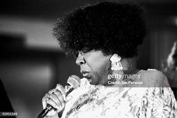Lavern Baker performs on stage at the North Sea Jazz Festival in July 1991 in Den Haag, Netherlands.