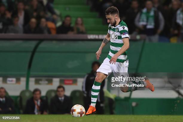 Sporting's midfielder Bruno Fernandes from Portugal in action during the UEFA Europa League round of 16 1st leg football match Sporting CP vs...