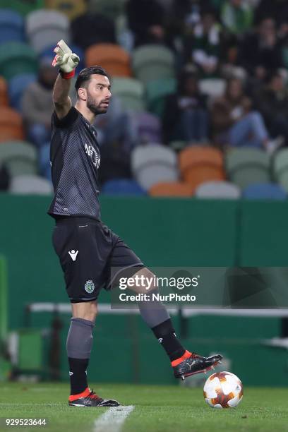Sporting's goalkeeper Rui Patricio from Portugal in action during the UEFA Europa League round of 16 1st leg football match Sporting CP vs Viktoria...