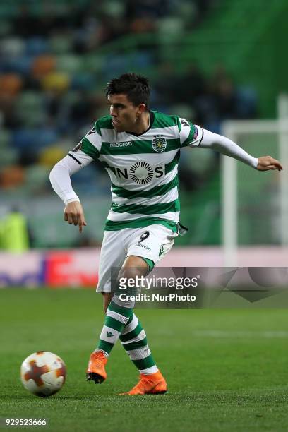 Sporting's midfielder Marcos Acuna from Argentina in action during the UEFA Europa League round of 16 1st leg football match Sporting CP vs Viktoria...