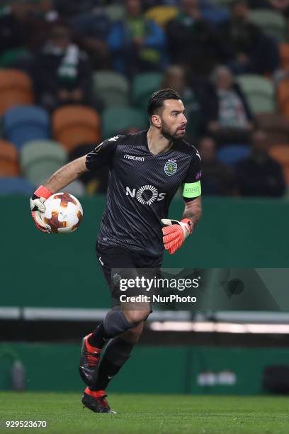 Sporting's goalkeeper Rui Patricio from Portugal in action during the UEFA Europa League round of 16 1st leg football match Sporting CP vs Viktoria...