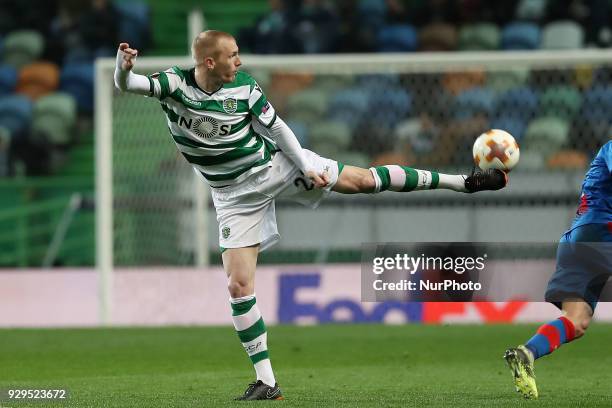 Sporting's defender Jeremy Mathieu from France in action during the UEFA Europa League round of 16 1st leg football match Sporting CP vs Viktoria...