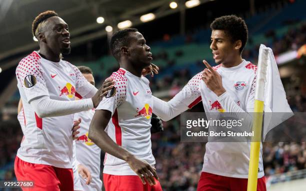 Bruma of RB Leipzig celebrates with team mates after scoring his team's first goal during UEFA Europa League Round of 16 match between RB Leipzig and...