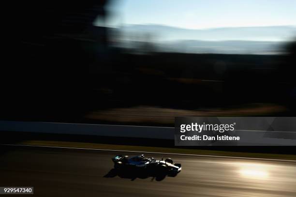 Lewis Hamilton of Great Britain driving the Mercedes AMG Petronas F1 Team Mercedes WO9 on track during day four of F1 Winter Testing at Circuit de...