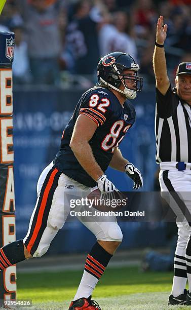 Greg Olsen of the Chicago Bears pops up after his third touchdown catch against the Arizona Cardinals at Soldier Field on November 8, 2009 in...