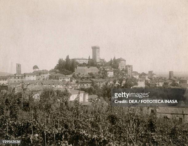 View of Vicopisano, Tuscany, Italy, photograph by Istituto Italiano d'Arti Grafiche, Bergamo, ca 1905.