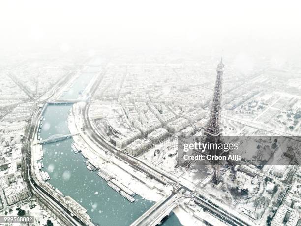 aerial view of the eiffel tower - paris france eiffel stock pictures, royalty-free photos & images