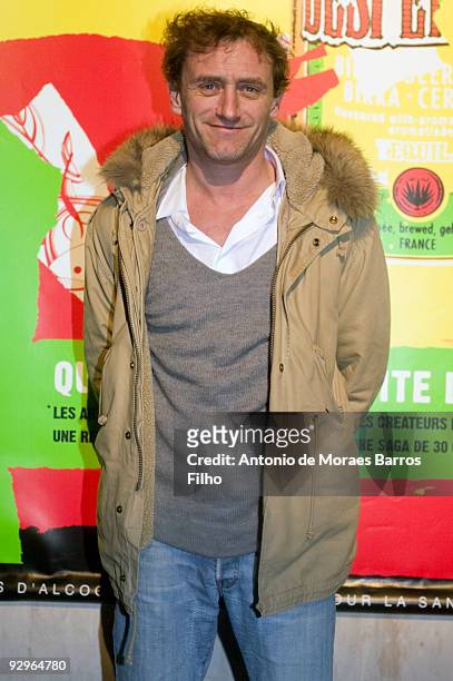 Actor Jean-Paul Rouve attends 'When Advertising is inviting Art' Party at Palais De Tokyo on November 10, 2009 in Paris, France.