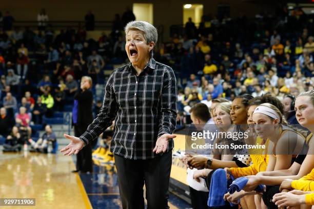Central Michigan Chippewas head coach Sue Guevara reacts to an official's call during a regular season Mid-American Conference game between the...