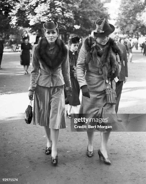 Frances Hutton 19 Wheatley Hills Stock Photos, High-Res Pictures, and Images - Getty ...