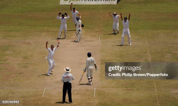 Graeme Swann of England appeals successfully for the wicket of Tillakaratne Dilshan of Sri Lanka, caught by James Anderson for 35, during the 2nd...