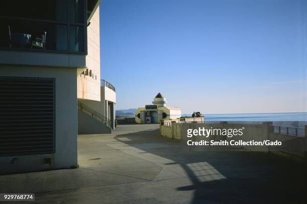 Cliff Terrace at the Cliff House restaurant, with view of the Pacific Ocean and large camera obscura, a popular tourist destination, San Francisco,...