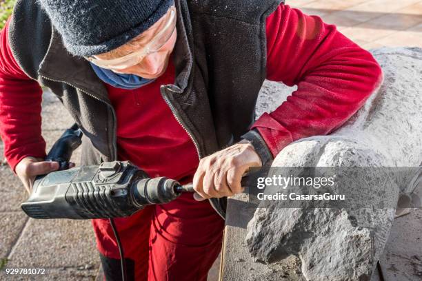 creazione di arte - a testa alta foto e immagini stock