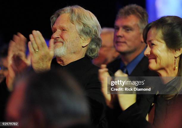 S new Icon Kris Kristofferson and Wife Lisa Meyers during the 57th Annual BMI Country Awards at BMI on November 10, 2009 in Nashville, Tennessee.