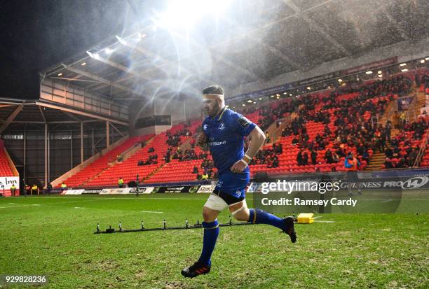 Llanelli , United Kingdom - 9 March 2018; Leinster captain Sean O'Brien runs out ahead of the Guinness PRO14 Round 17 match between Scarlets and...