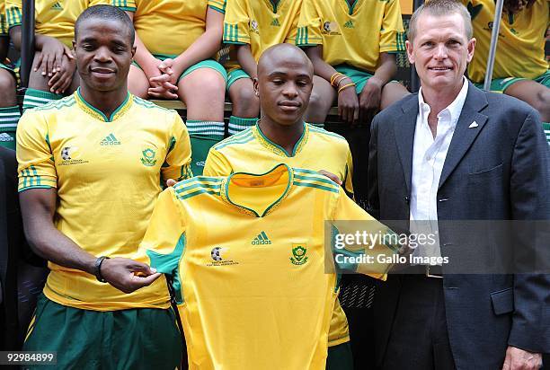 Bafana Captain Aaron Mokeona, Tshepo Masilela and Adidas SA MD Brian Kerby present the new Bafana Bafana FIFA World Cup 2010 jersey at the Market...