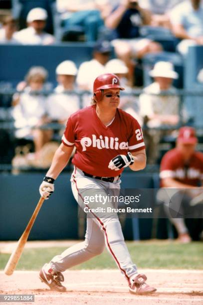 John Kruk of the Philadelphia Phillies swings at the pitch during MLB Spring Training circa March, 1992 in Clearwater, Florida.