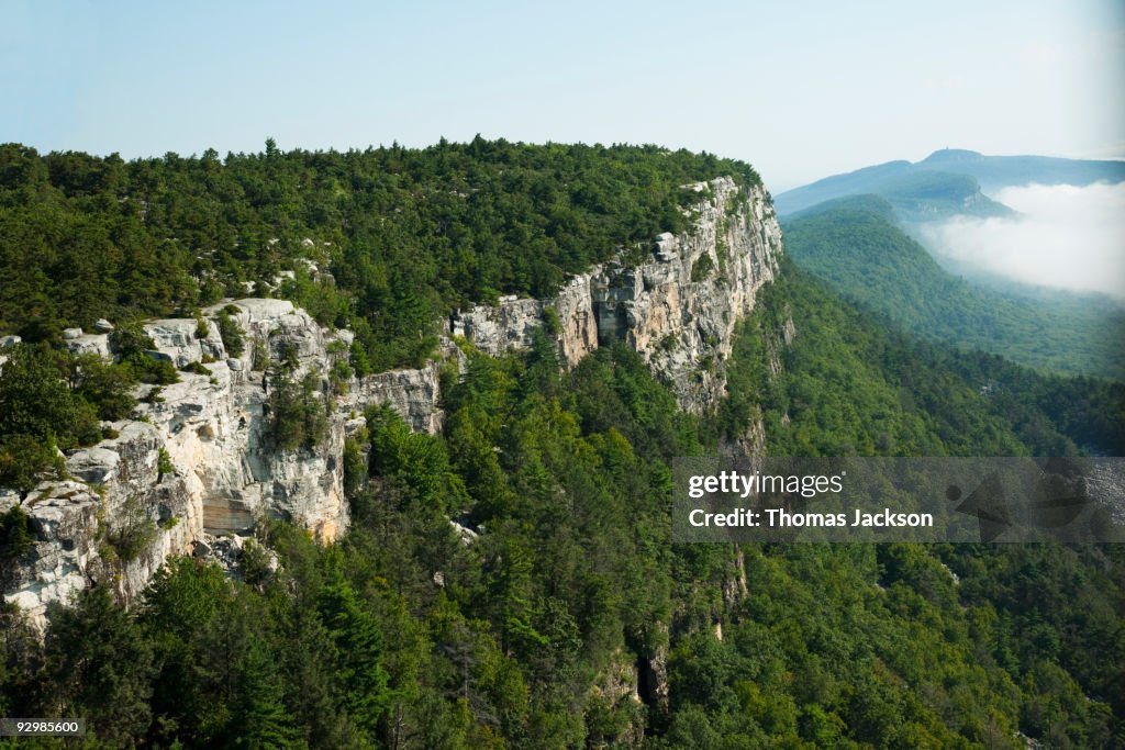 Rocky Ridge Example Rocky Ridge In Upstate New York High-Res Stock Photo - Getty Images