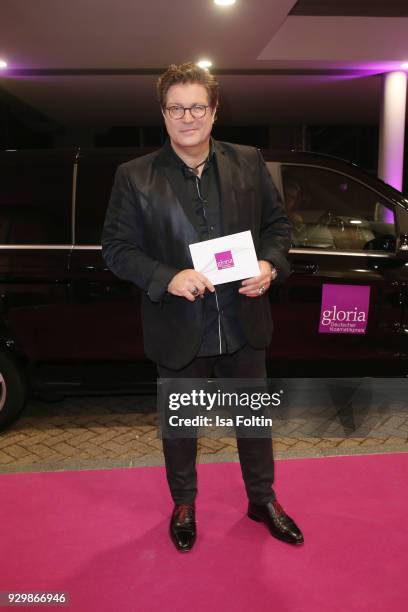 Francis Fulton-Smith attends the Gloria - Deutscher Kosmetikpreis at Hilton Hotel on March 9, 2018 in Duesseldorf, Germany.