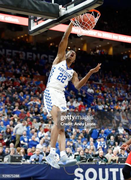 Shai Gilgeous-Alexander of the Kentucky Wildcats shoots the ball against the Georgia Bulldogs during the quarterfinals round of the 2018 SEC...