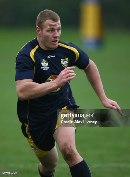 Luke Lewis of the VB Kangaroos Australian Rugby League team talk during the VB Kangaroos training session held at Leeds Academy on November 11, 2009...