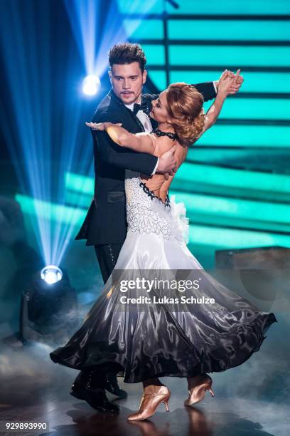 Bela Klentze and Oana Nechiti perform on stage during the pre-show 'Wer tanzt mit wem? Die grosse Kennenlernshow' of the television competition...