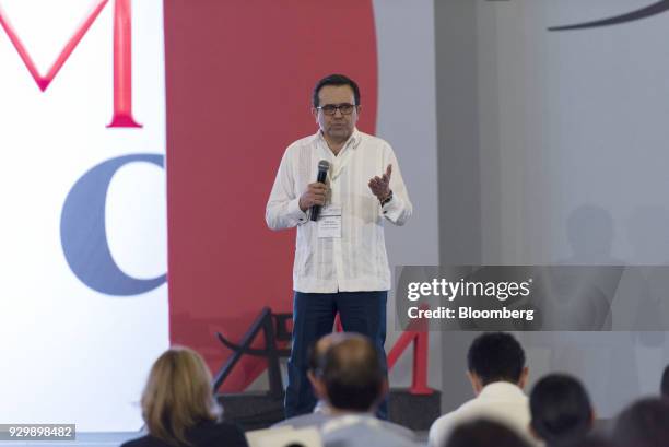 Ildefonso Guajardo Villarreal, Mexico's secretary of economy, speaks during the Banks of Mexico Association Annual Banking Convention in Acapulco,...