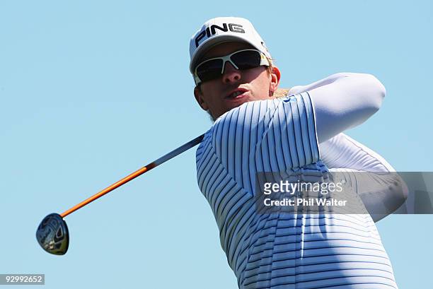 Hunter Mahan of the USA tees off on the 7th hole during the second round of The Kiwi Challenge at Cape Kidnappers on November 12, 2009 in Napier, New...