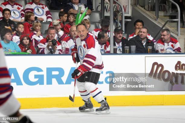 Bryan Trottier skates at the Hockey Hall of Fame Legends Game at the Air Canada Centre on November 8, 2009 in Toronto, Canada.