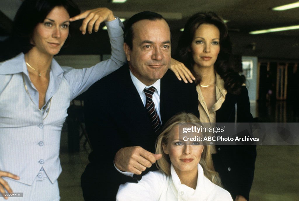 CHARLIE'S ANGELS - "Angels on Ice"