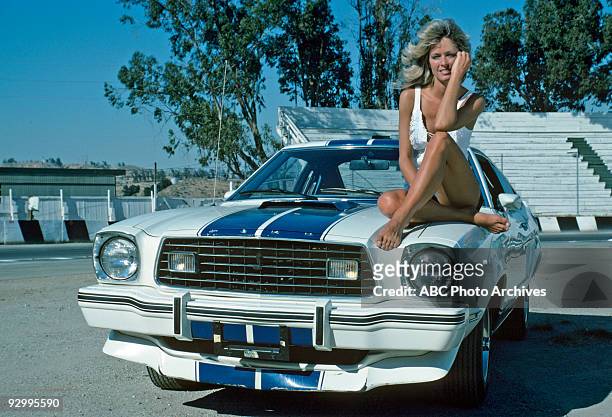 Hellride" - Season One - 9/22/76 Jill , Sabrina and Kelly learned why a woman driver lost control on a race track.