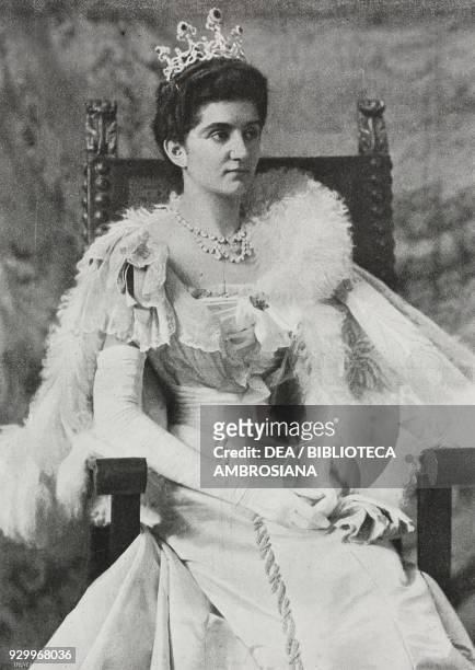 Elena of Montenegro , Queen of Italy, photograph by Brogi, from L'Illustrazione Italiana, Year XXVII, No 31, August 5, 1900.