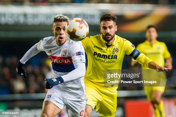 Mariano Diaz of Olympique Lyon battles for the ball with Mario Gaspar Perez Martínez of Villarreal CF during the UEFA Europa League 2017-18 Round of...