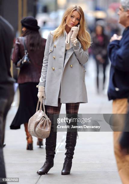 Blake Lively filming on location for "Gossip Girl" on the streets of Manhattan on November 9, 2009 in New York City.