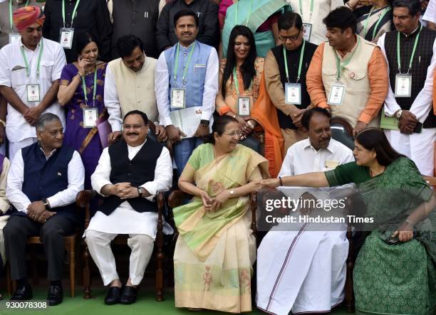 Lok Sabha speaker Sumitra Mahajan, Lok Sabha Deputy speaker M. Thambidurai, Union Minister of Health and Family Welfare Jagat Prakash Nadda, Minister...