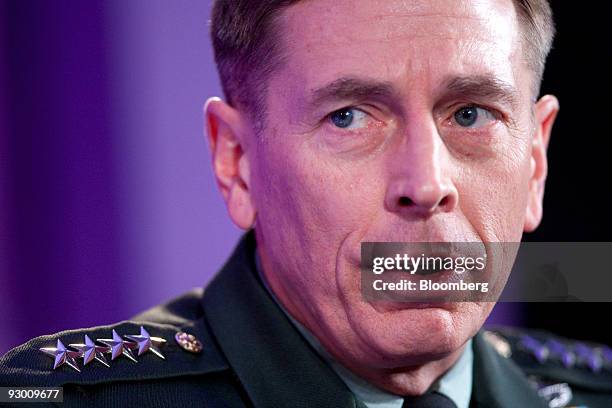 Army General David Petraeus, head of U.S. Central Command, speaks during the Bloomberg Washington Summit in Washington, D.C., U.S., on Thursday, Nov....