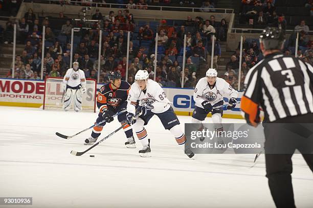 Edmonton Oilers Ales Hemsky in action vs New York Islanders. Uniondale, NY 11/2/2009 CREDIT: Lou Capozzola