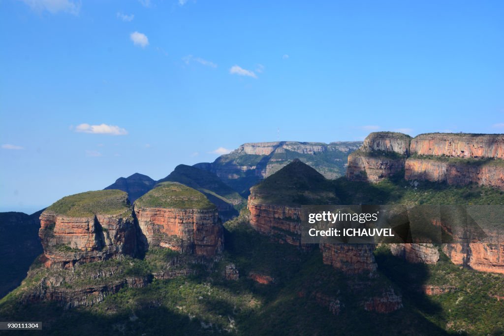 Three Rondeves The Three Rondavels South Africa High-Res Stock Photo - Getty Images