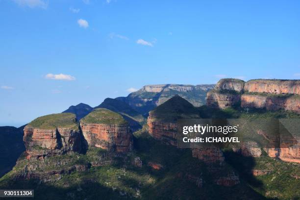 the three rondavels south africa - blyde river canyon stock pictures, royalty-free photos & images