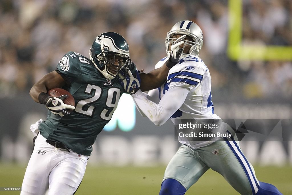 Dallas Cowboys v Philadelphia Eagles